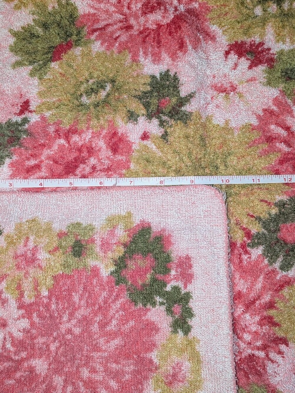 Vintage Towel Set - Picture 9 of 9